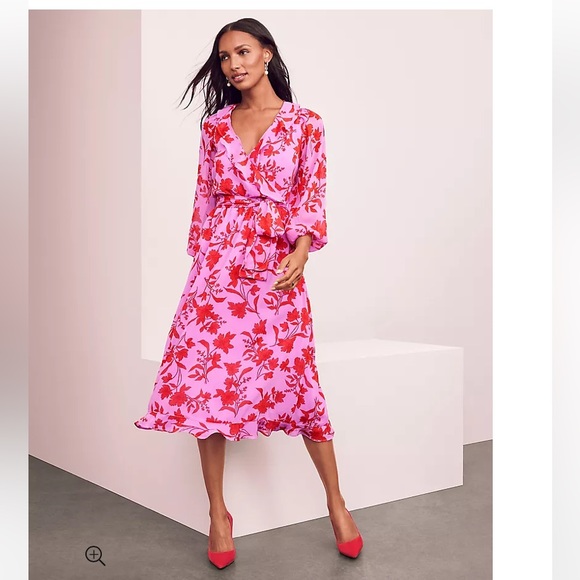 Ann Taylor Dresses & Skirts - Ann Taylor Floral Ruffle Midi Dress